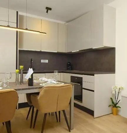 Bila Apartman Podstrana