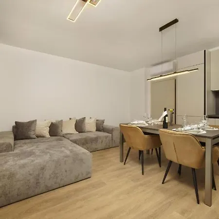Bila Apartment Podstrana