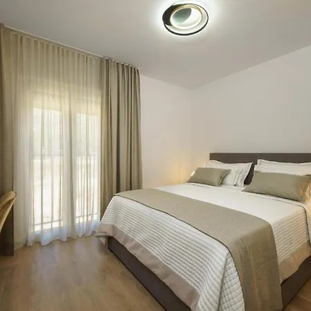 Apartment Bila Podstrana