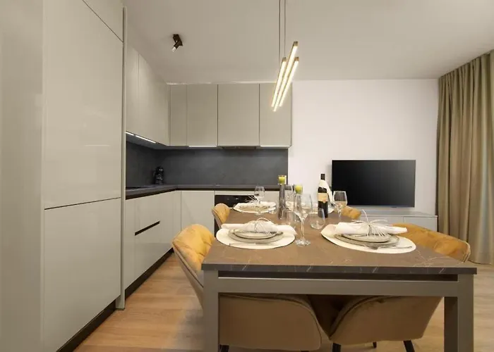 Bila Lejlighed Podstrana